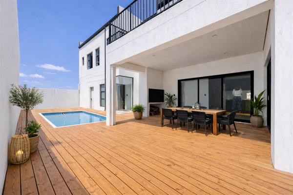 4 Bedroom Property for Sale in Sandown Western Cape